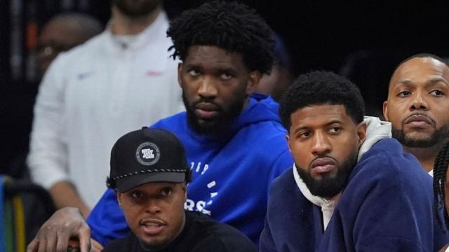 NBA半程最令人失望的七大球员：76人三巨头改单核