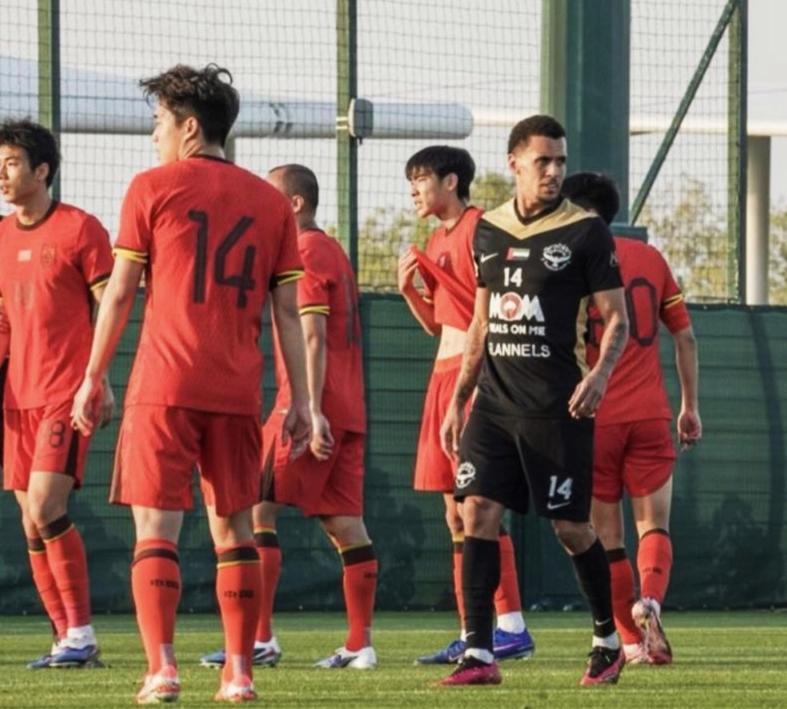 2-2！朱鹏宇单刀破门一箭三雕！国足战平俄超劲旅 林良铭站稳主力